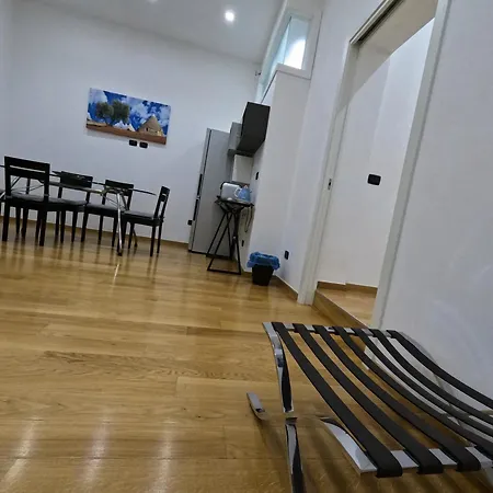 New Center בית הארחה בארי